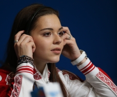 Корея заставила МОК удалить с сайта хвалебные слова в адрес Сотниковой